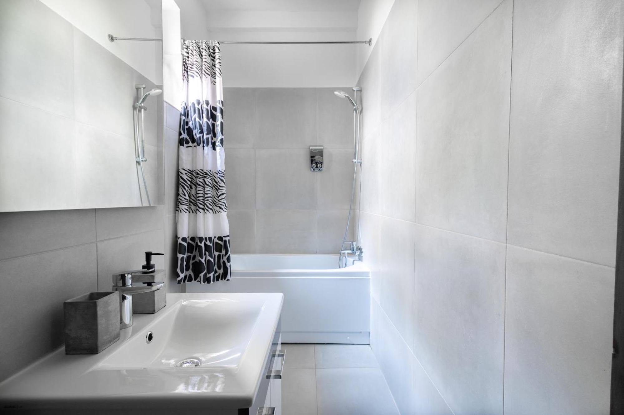 Piccolo Mondo By Citybookings Bucarest Extérieur photo