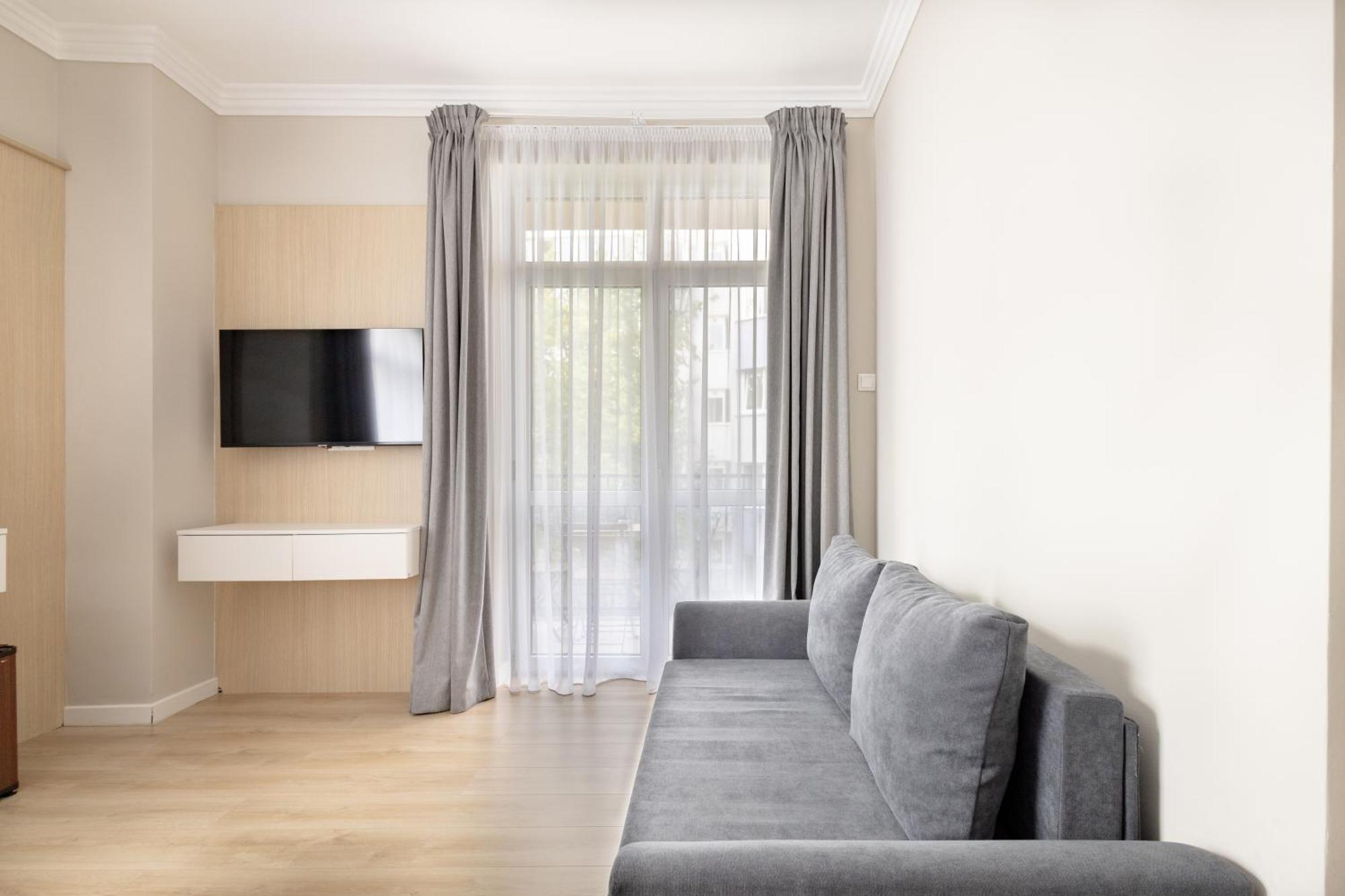 Piccolo Mondo By Citybookings Bucarest Extérieur photo