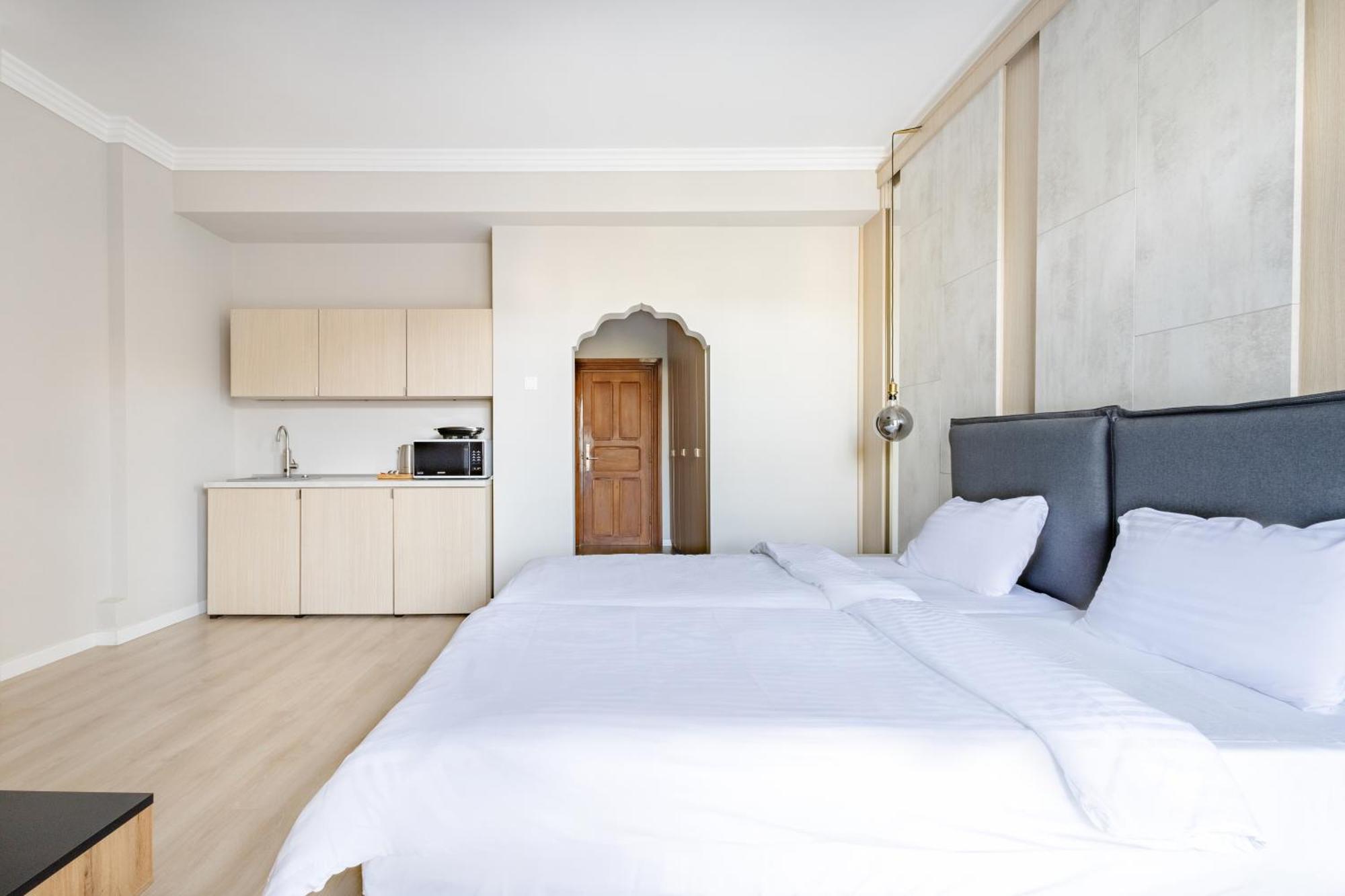 Piccolo Mondo By Citybookings Bucarest Extérieur photo