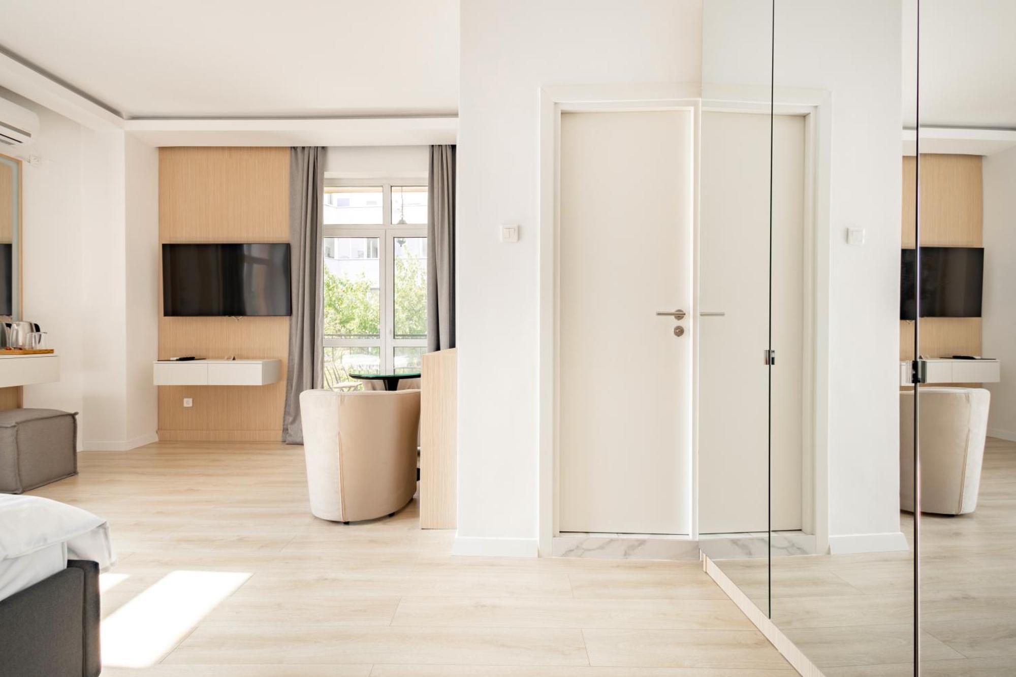 Piccolo Mondo By Citybookings Bucarest Extérieur photo
