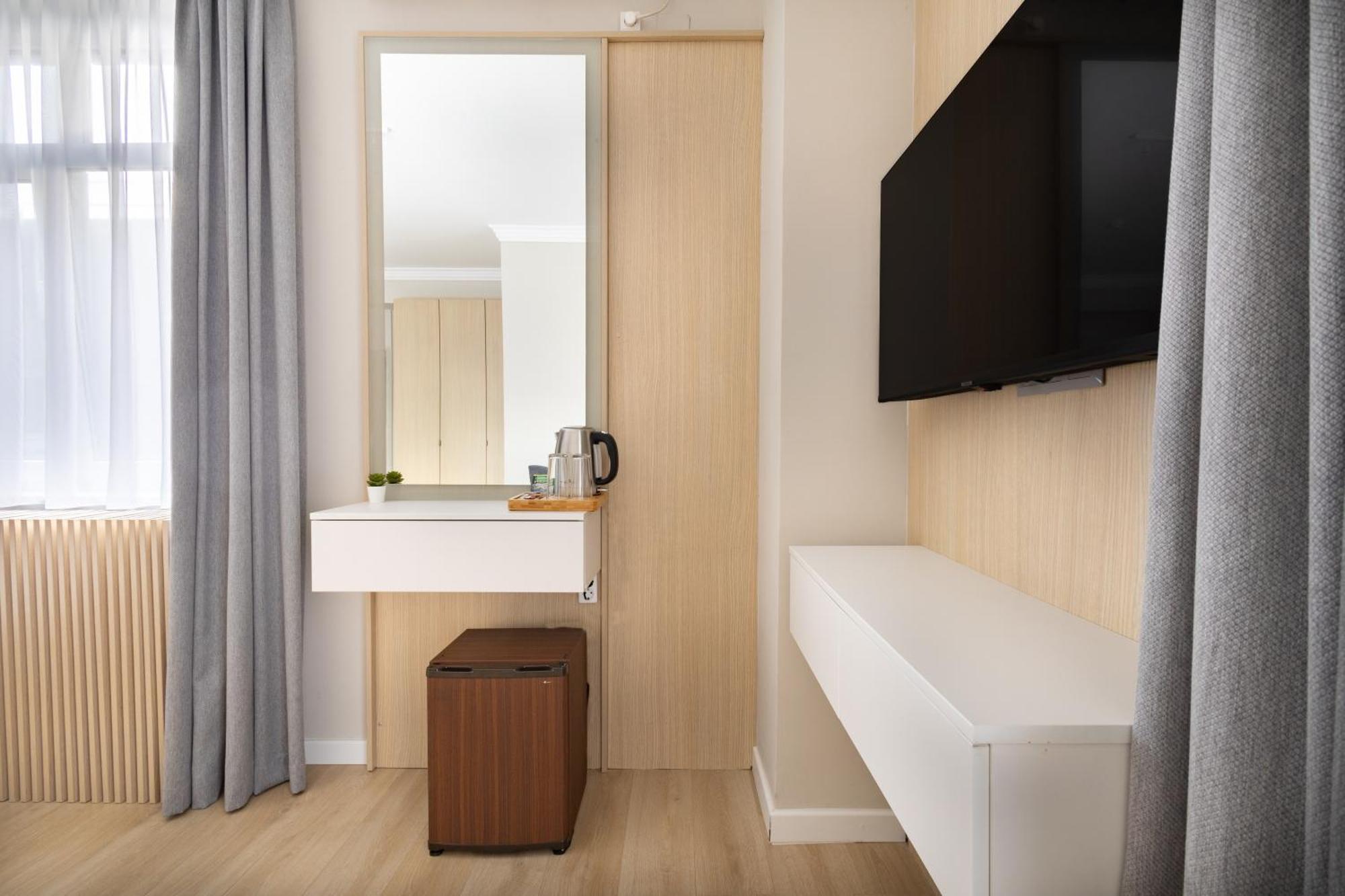 Piccolo Mondo By Citybookings Bucarest Extérieur photo